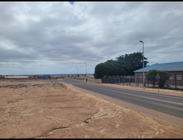 8,063M² VACANT LAND FOR SALE IN LOUWVILLE